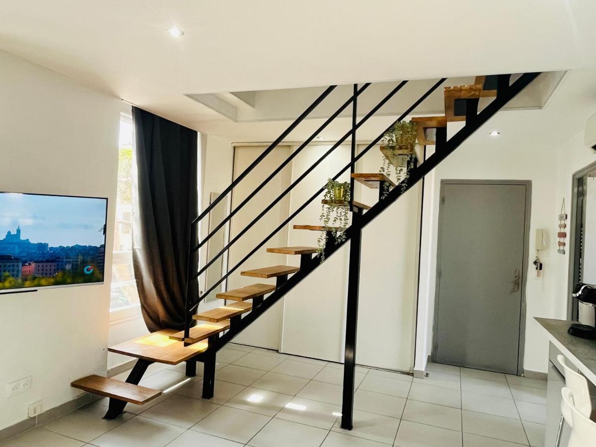 Superbe Duplex Design Neuf 2 Chambres, Climatise Tout Confort, Facile D,Acces Stationnement Gratuit มาร์กเซย ภายนอก รูปภาพ