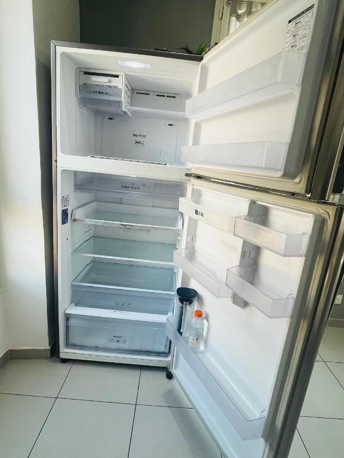 Superbe Duplex Design Neuf 2 Chambres, Climatise Tout Confort, Facile D,Acces Stationnement Gratuit มาร์กเซย ภายนอก รูปภาพ